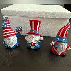 Patriotic Gnome Figurine Set